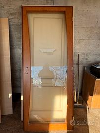 Porta  con vetro