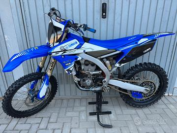 Yamaha yzf 250 2017