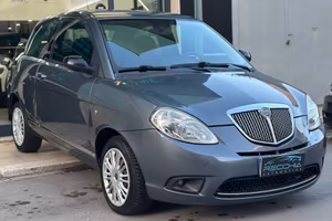 Lancia Ypsilon 1.3 MULTIJET 75CV Diva neopatentati
