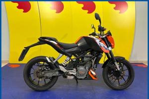 KTM 125 Duke Garantita e Finanziabile