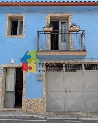 Due Casette Indipendenti nel Cuore del Borgo