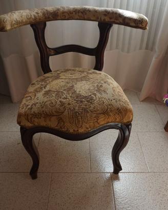 poltroncina in stile chippendale