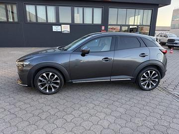 CX-3 1.8 Exceed  autom 4wd