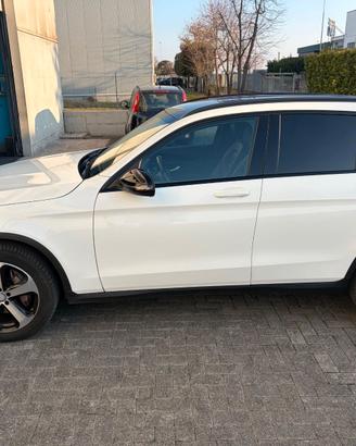 MERCEDES GLC 250 4MATIC