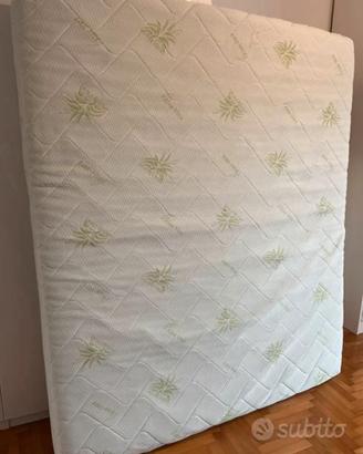 Materasso matrimoniale 160x190 in memory foam