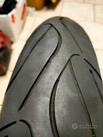 Gomma anteriore moto 120/70 r17 