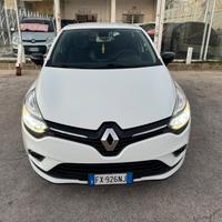 Renault Clio1.5 DCI MOSCHINO FARI FULL LED 2019