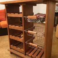 Portabottiglie cantinetta con ceste