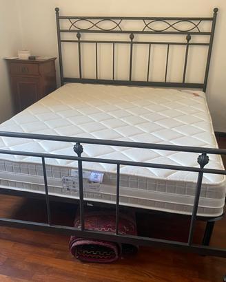 Letto in ferro artigianale