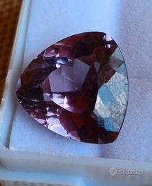 Alessandrite 10.25 cti rosa cangiante