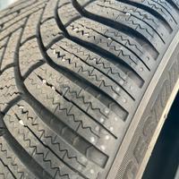 Pneumatici invernali Bridgestone 245 / 40 R 19 98W