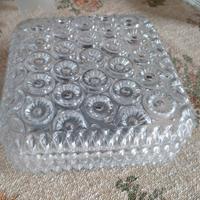 Lampadario quadrato decorato a cerchi piccoli