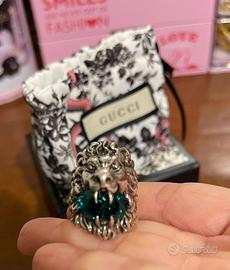 Anello Gucci testa di leone Abbigliamento e Accessori In vendita a Firenze