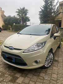 Ford fiesta 2009 95.000 km