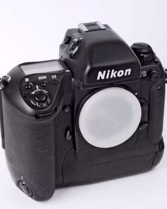 Nikon F5