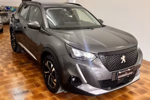 Peugeot 2008 BlueHDi 100 S&S Allure pack