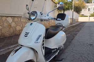 Vespa 300 Gts abs 2018