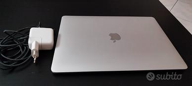MacBook air m1 a2337