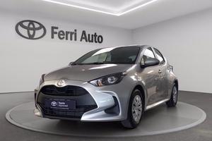 TOYOTA Yaris 1.5h active