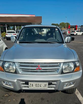 pajero 2.5 td 