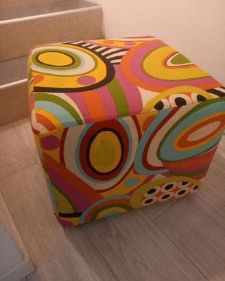 Pouf colorato 