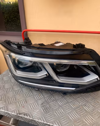 Faro Vw tiguan