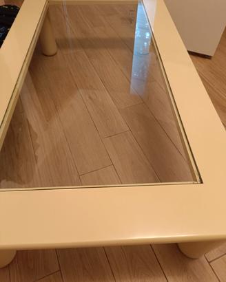 Divano 2 posti e tavolino da salotto 