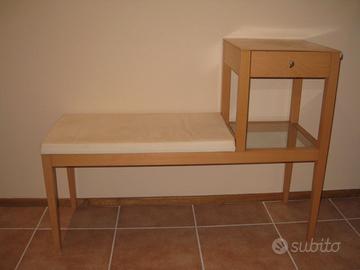 panca con appendiabiti