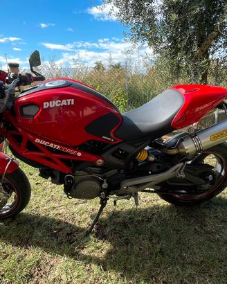 Ducati monster 696 del 2009 73 cv