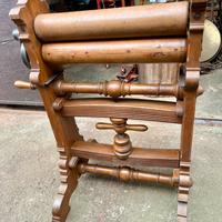 Pressa in legno antica