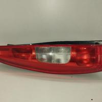 STOP FANALE POSTERIORE SINISTRO MITSUBISHI Colt Se