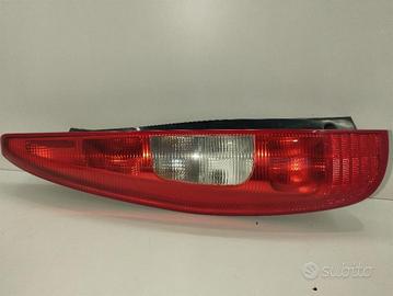 STOP FANALE POSTERIORE SINISTRO MITSUBISHI Colt Se