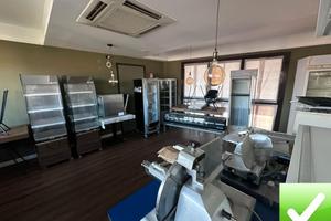 Locale Commerciale C1 Spirito Santo 105 Mq