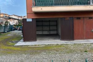 Garage sito in una palazzina privata