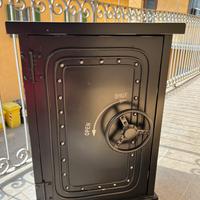 Mobile/Comodino forma cassaforte