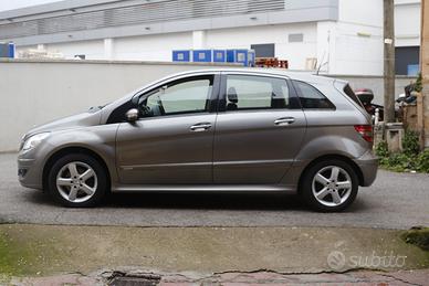 Mercedes-benz B 200 CDI Chrome