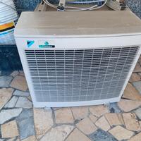 Climatizzatore dual split Daikin Inverter 