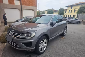 VOLKSWAGEN TOUAREG 3.0 V6 TDI 262 CV EXECUTIVE