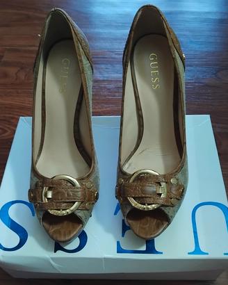 Guess Donna scarpa con Tacco ,Plateau.