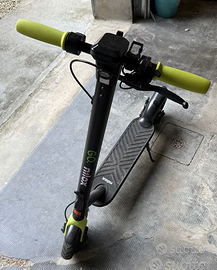 Monopattino Nilox M1 come nuovo 22km fatti