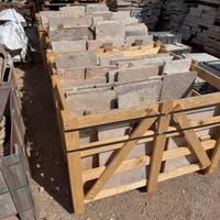 Basolato vissuto pietra recupero