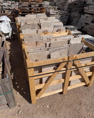 Basolato vissuto pietra recupero