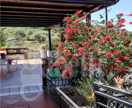 Villa bifamiliare Gioiosa Marea