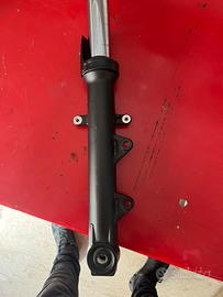 Fodere forcella Yamaha MT 07 2017