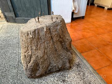 Supporto base per incudine vintage