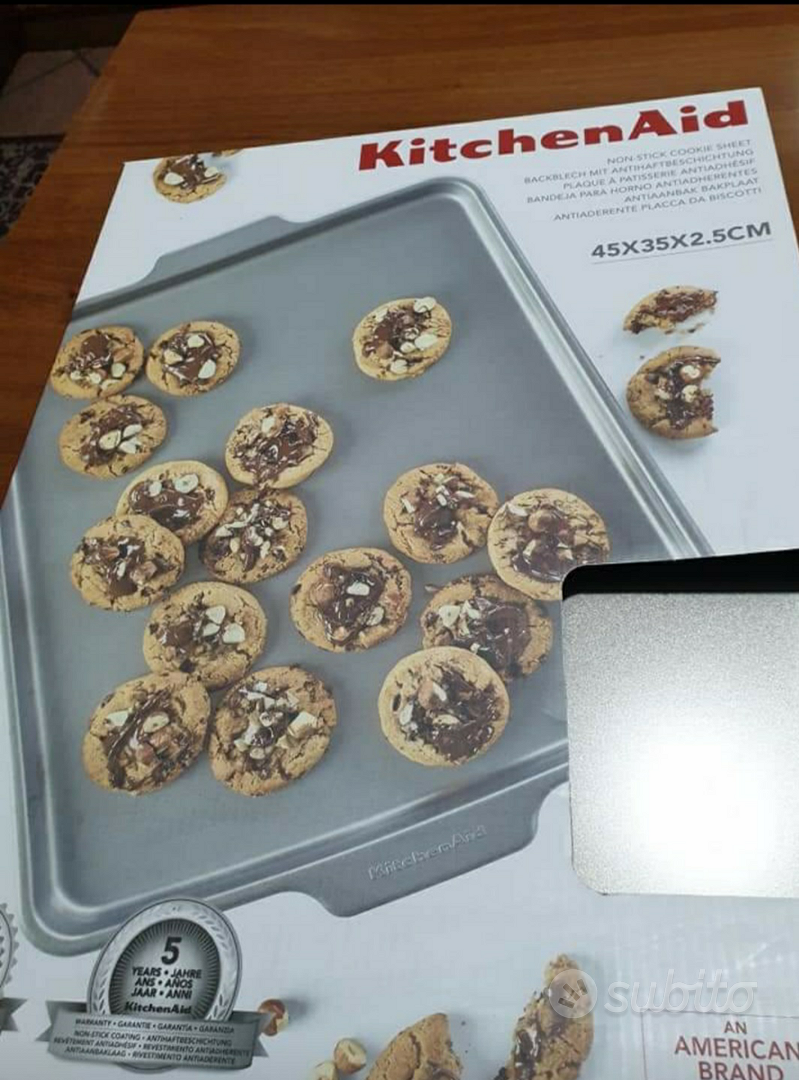 NEW KITCHENAID NON-STICK COOKIE SHEET 45X35X2.5CM