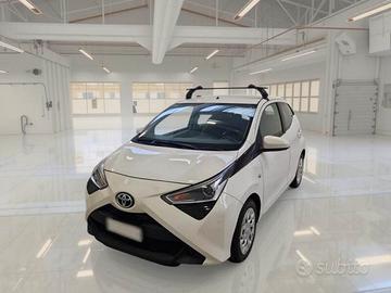 Toyota Aygo 1.0 VVT-i x-business