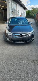 opel astra j 