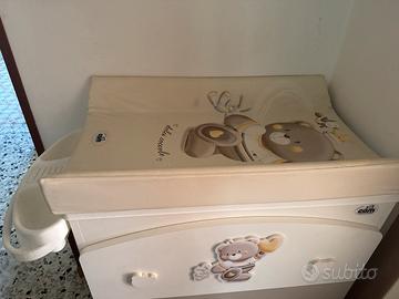 Fascatoio con cassettiera