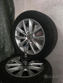 cerchi e gomme originali bmw. 